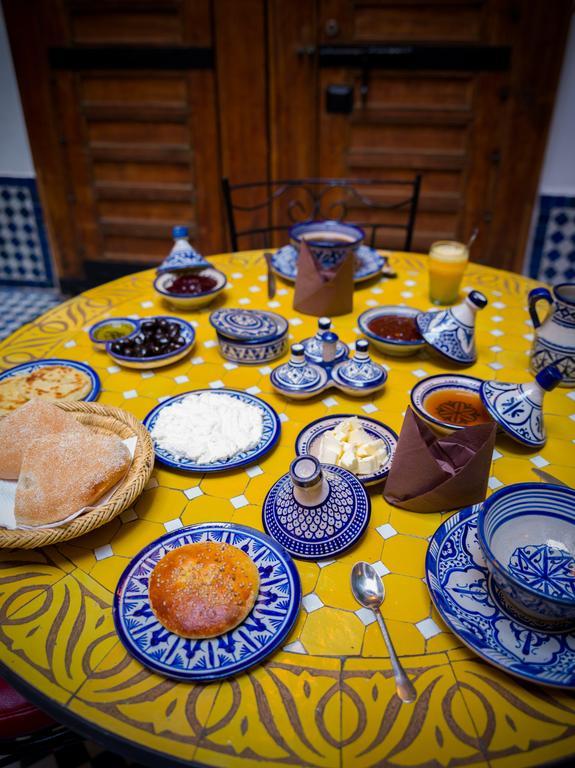 Riyad Al Atik Hotel Фес Екстериор снимка