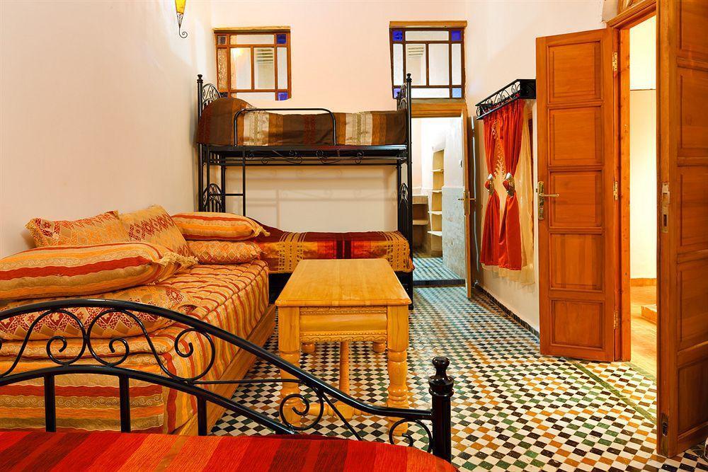 Riyad Al Atik Hotel Фес Екстериор снимка