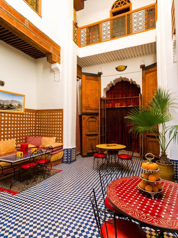 Riyad Al Atik Hotel Фес Екстериор снимка