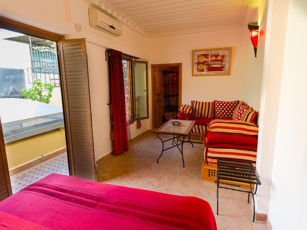 Riyad Al Atik Hotel Фес Стая снимка